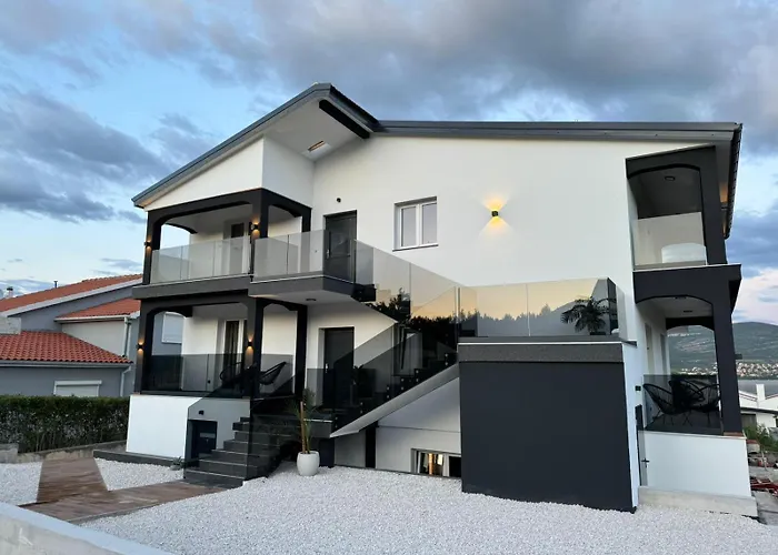 Sea Dreams Apartments